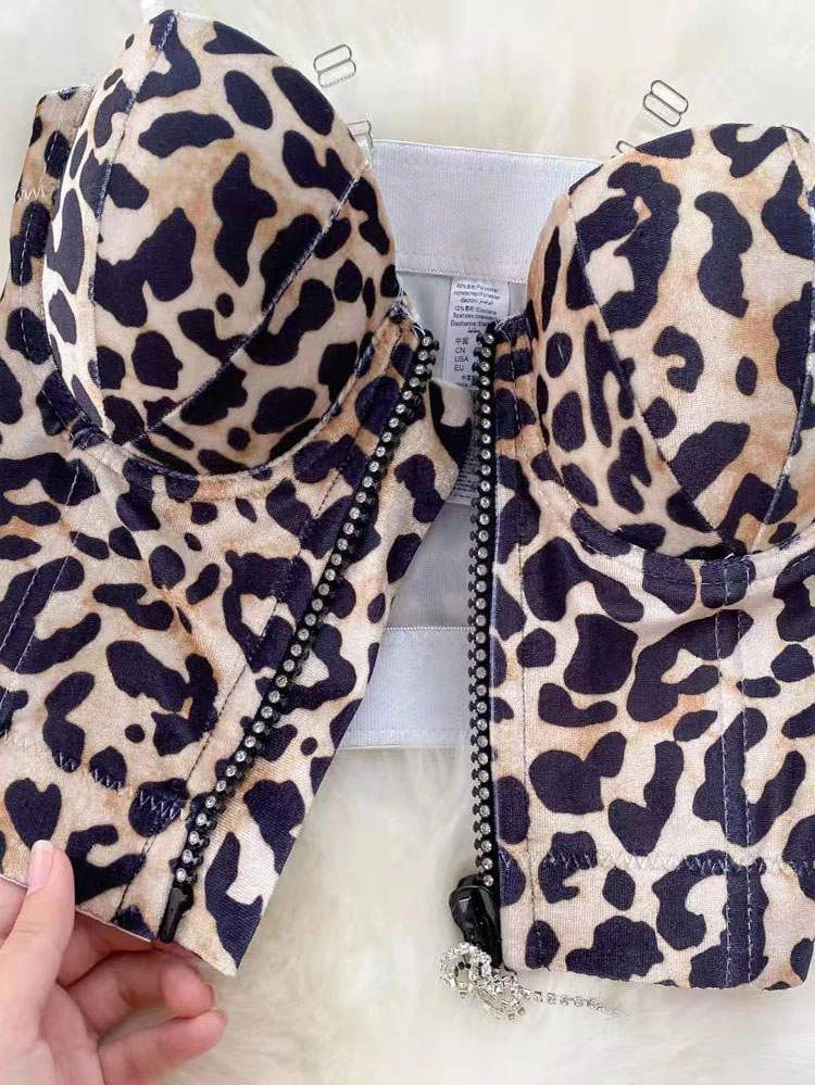 Leopard Print Zipper Top – Lightweight & Bold Summer Style - Modestly Vogue