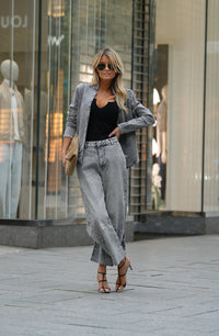 Neutral Women’s Slim Fit Denim Blazer & Pants Two-Piece Set – Casual Street Style