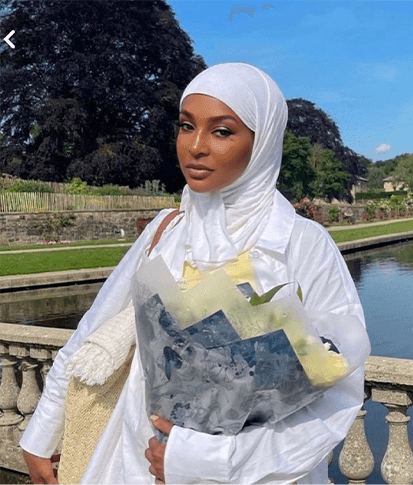 How to Build a Modest Wardrobe on a Budget