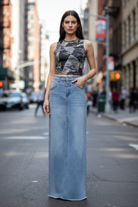 01f59099-518f-4a3c-8ee1-8808d6406925-Max