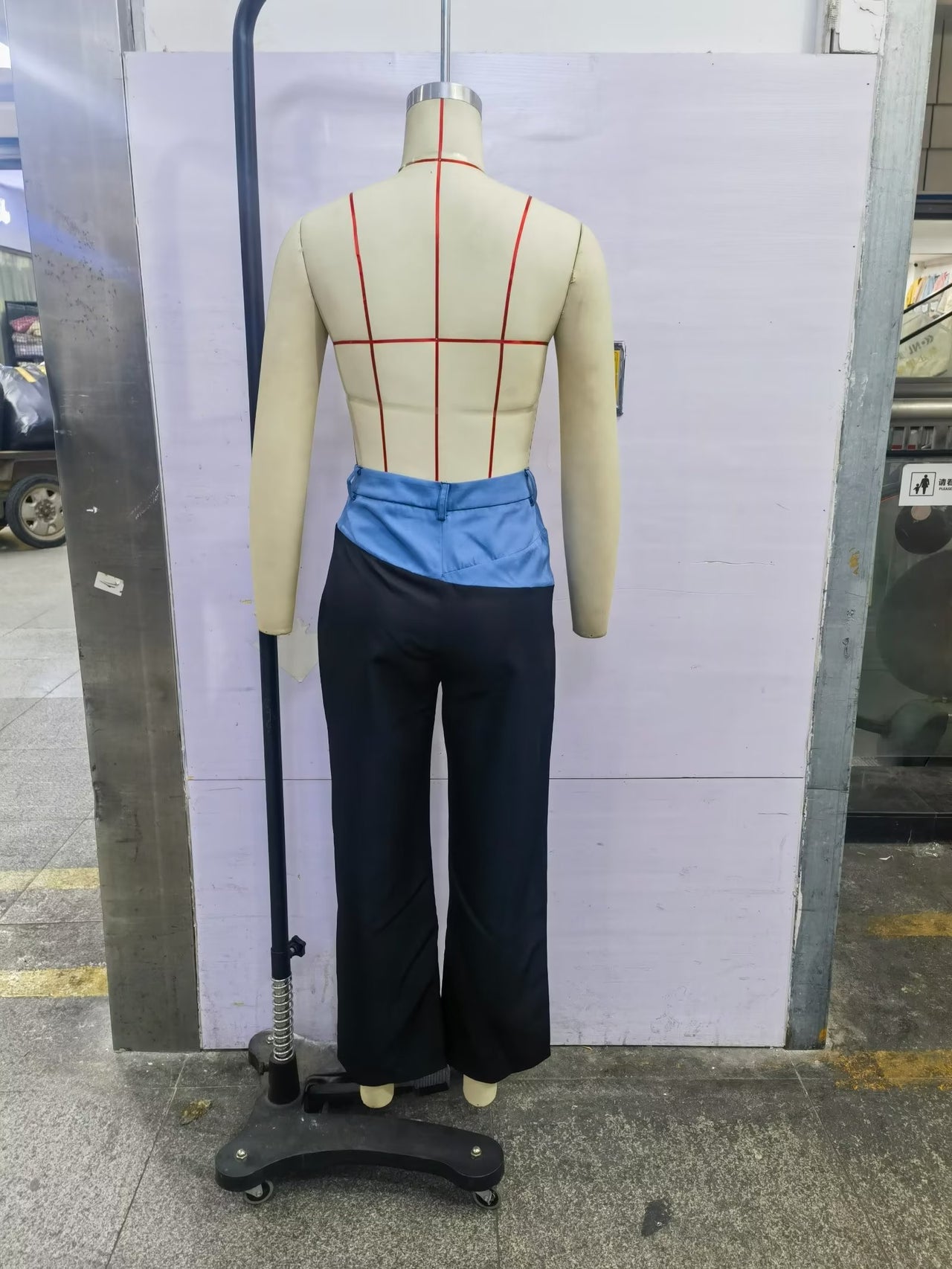 Blue and Black Contrast Color Pant Suit Set - Modestly Vogue 