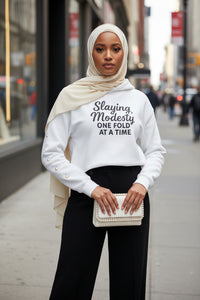 Grey Women's Hijabi Girl™ Hoodie – Cozy Streetwear Sweatshirt for Muslims - Modestly Vogue 