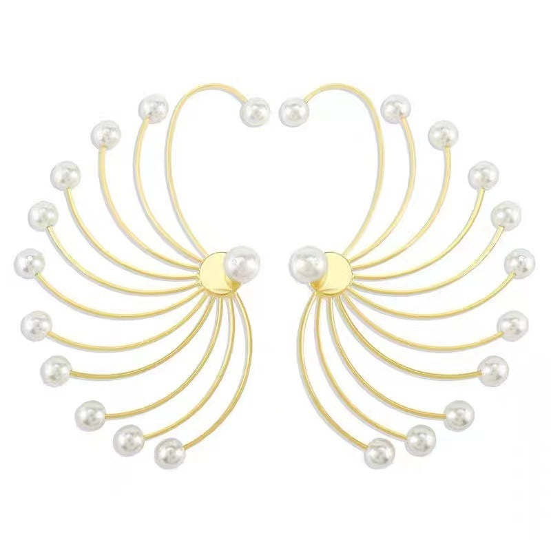 Women's Exaggerated Fan-shaped Artificial Pearl Earrings