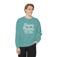 Hijabi GIrl™ Slaying Modesty Sweatshirt - Modestly Vogue 