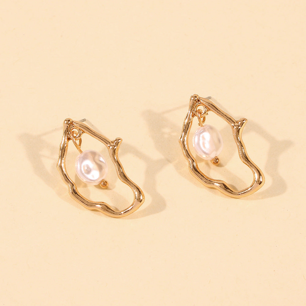 Irregular Design Sense Of Pearl Earrings Personality Temperament - Modestly Vogue 