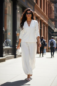 Simple White V-neck Top And Trousers Loose Leisure Suit - Modestly Vogue 