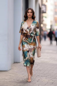 Summer New Fashion Hot Sale V-neck Printed Waist Dress - Modestly Vogue 