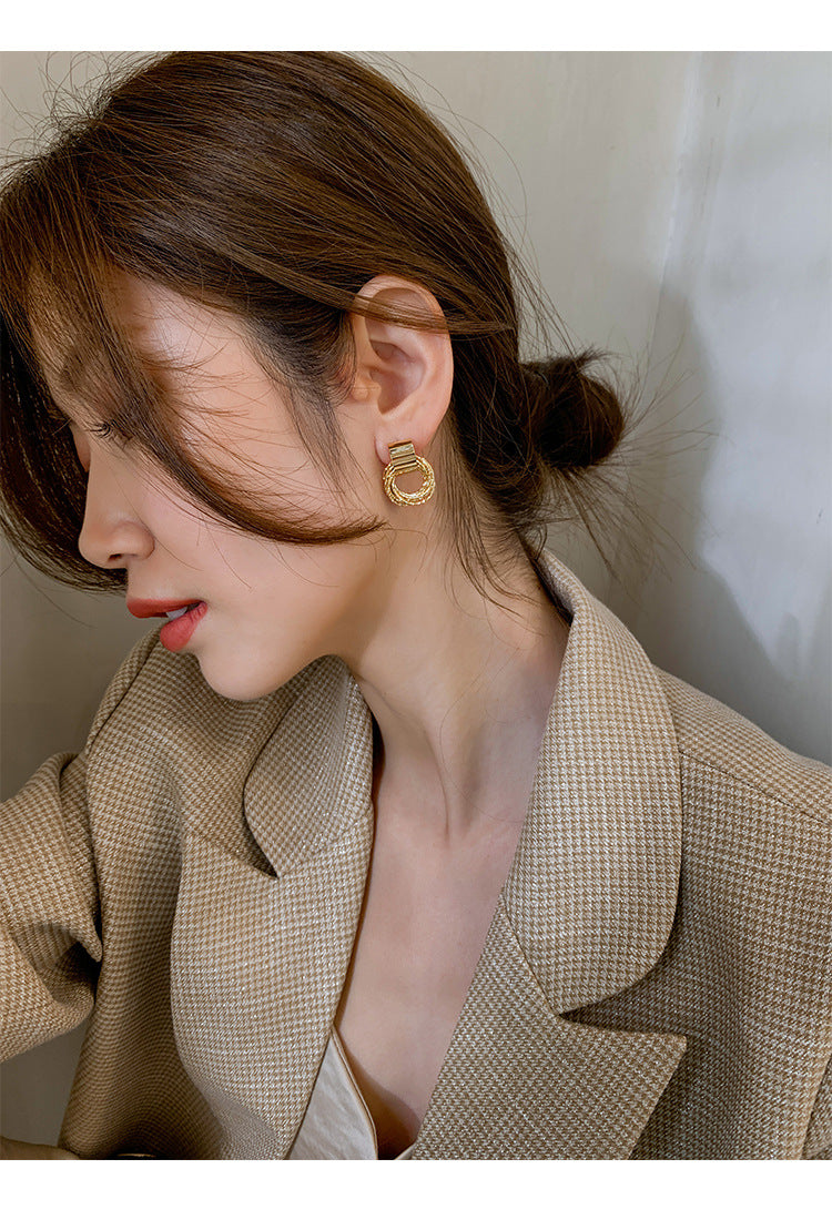 Simple Temperament Ear Nail Female Earrings 925 Pure Silver Needle - Modestly Vogue 