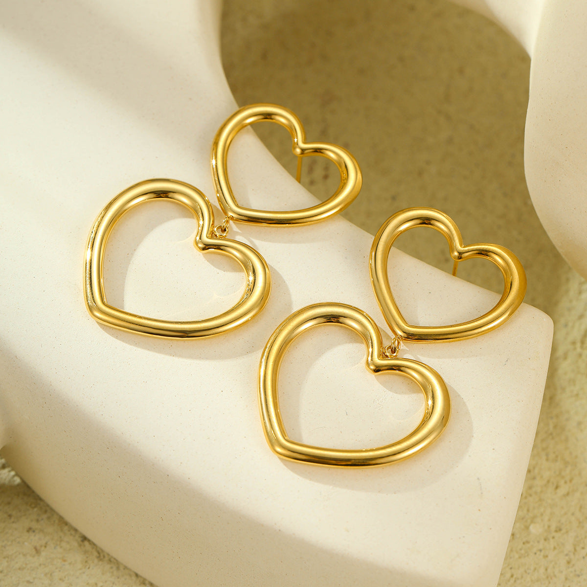 Heart 18K Gold Plating Heart Earrings - Modestly Vogue 