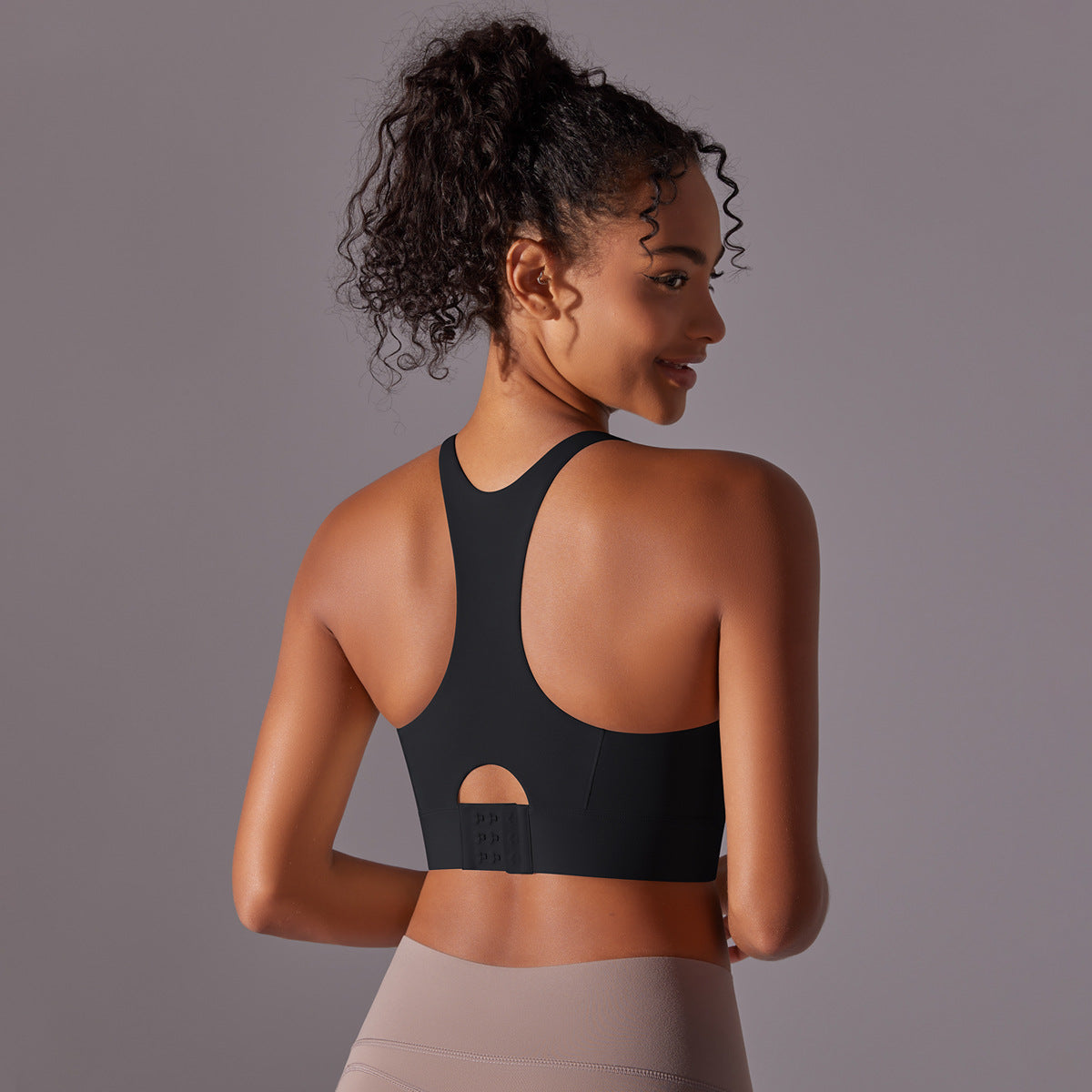 High Strength Yoga Bra – Seamless Push-Up Vest with Beauty Back