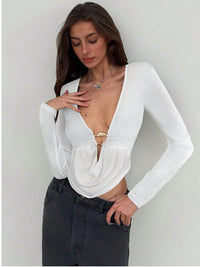 Black Hardware Plunging Neckline Top - Modestly Vogue 