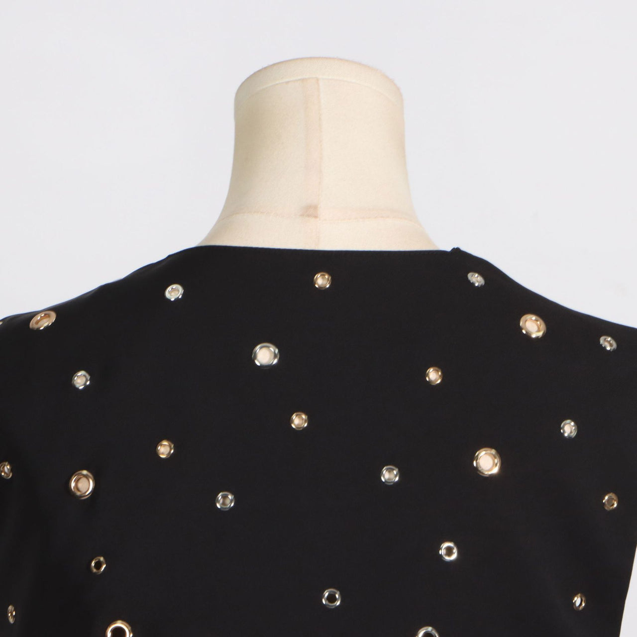 Fashionable Trendy Sleeveless Riveted Belted Tank Top - Modestly Vogue 