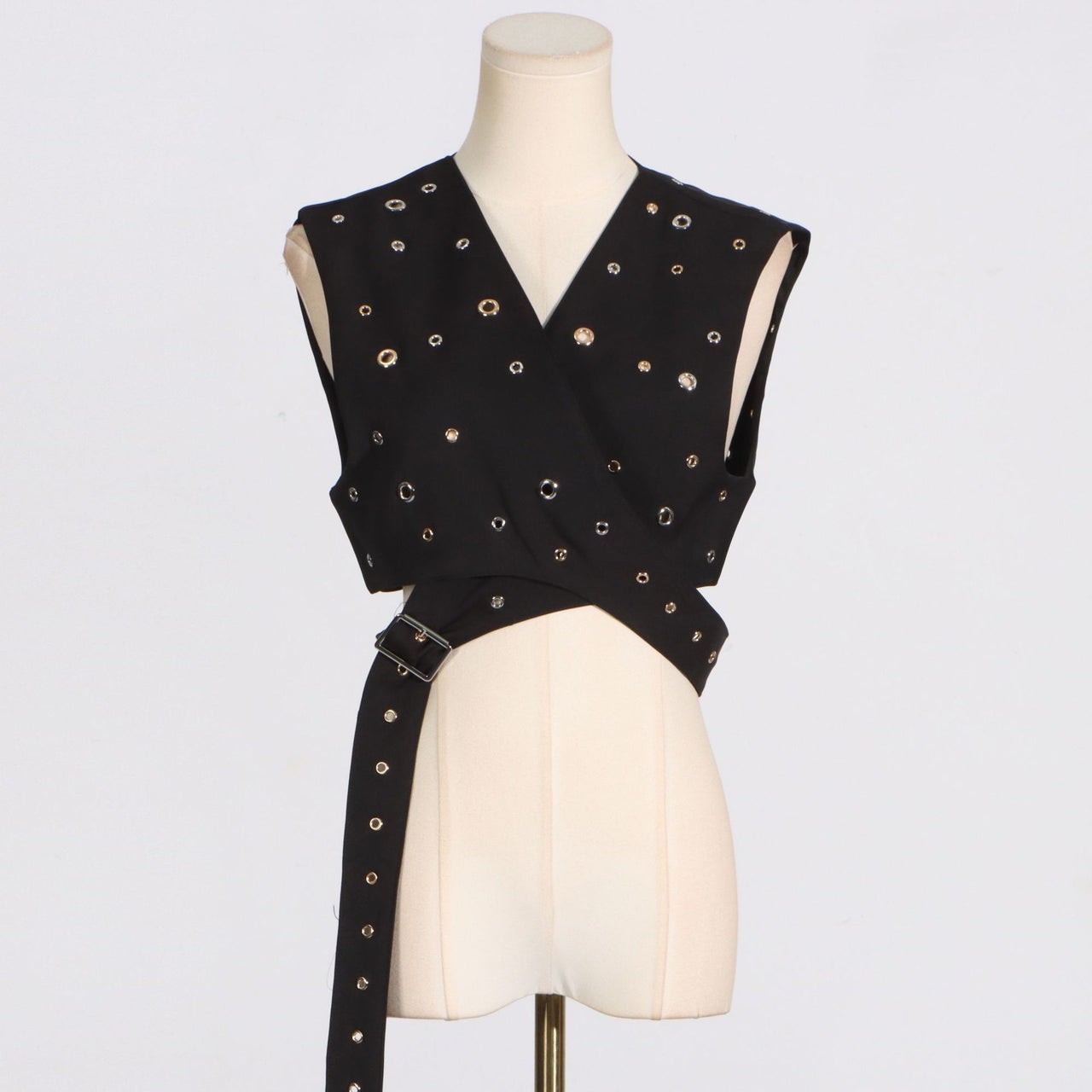 Fashionable Trendy Sleeveless Riveted Belted Tank Top - Modestly Vogue 