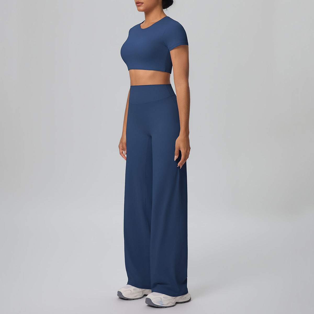 Studio Sculpt Nude Feel Running & Yoga Set - Modestly Vogue 