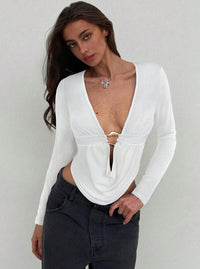 Black Hardware Plunging Neckline Top - Modestly Vogue 