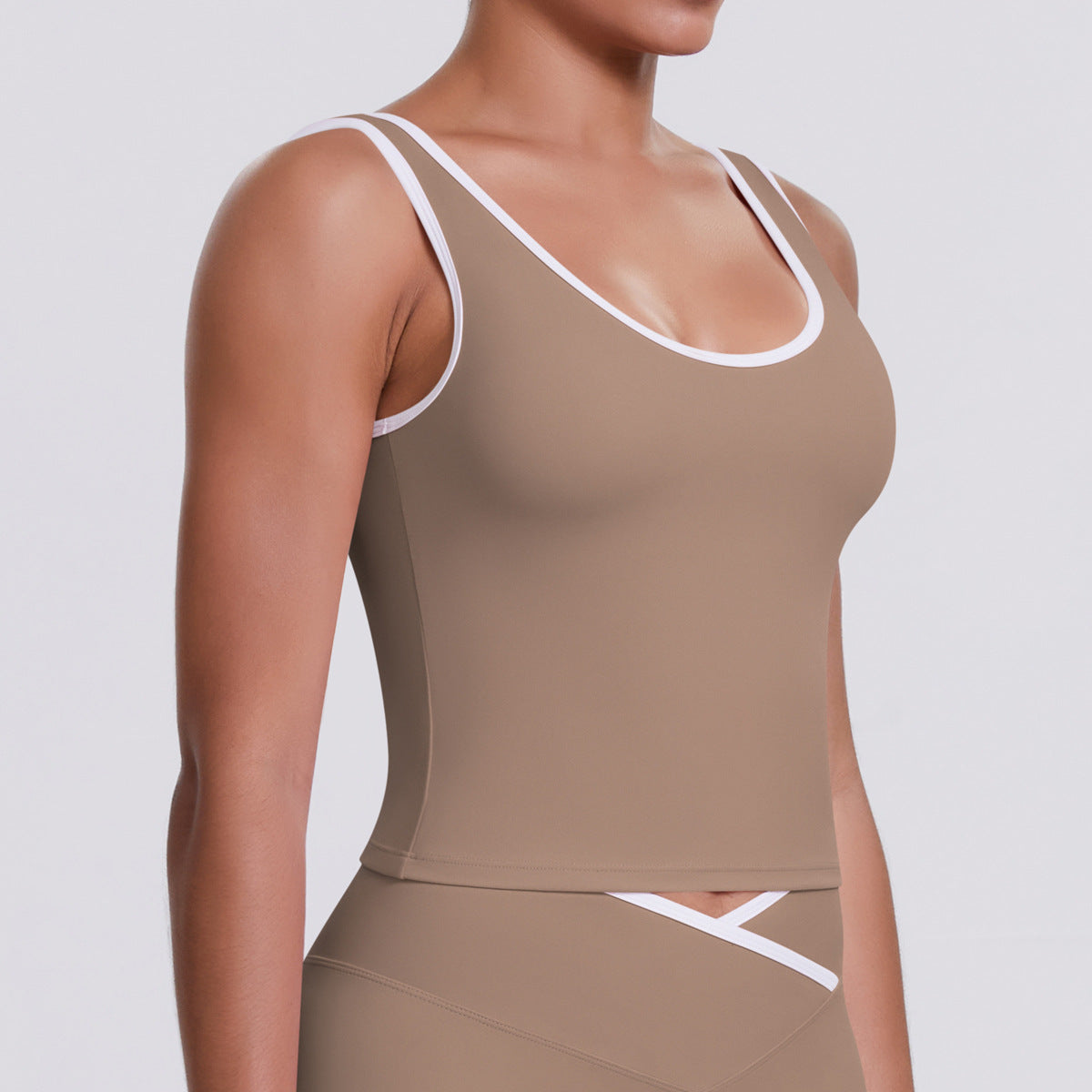 Nude Feel Contrast Color Back Yoga Tennis Workout Clothes Sports Top - Modestly Vogue 