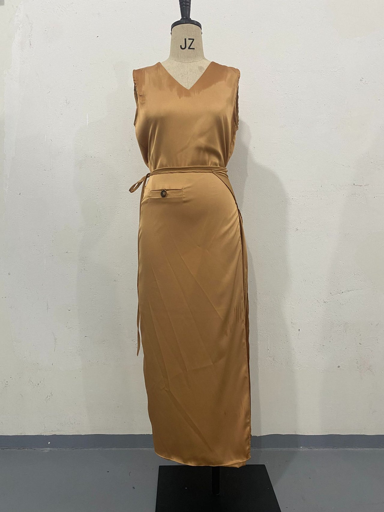 V Neck Sleeveless Irregular Asymmetric Lace Up Slim Dress Faux Two Piece Split Women Clothing - Modestly Vogue 