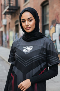 Chevron Black Unapologetic Hijabi™ Boxy football jersey - Modestly Vogue 