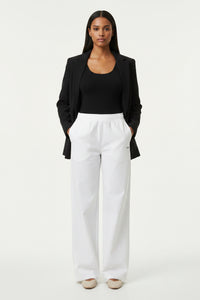 Black LEM Seamless Tank Top - Modestly Vogue 