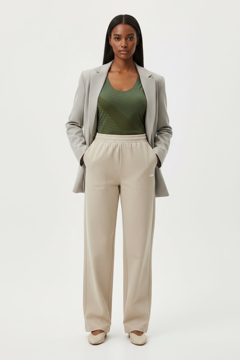 Grounded LEM SeamlessTank Top - Modestly Vogue 