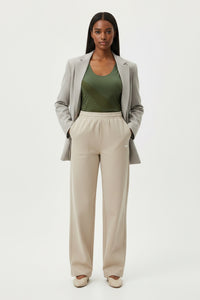 Grounded LEM SeamlessTank Top - Modestly Vogue 