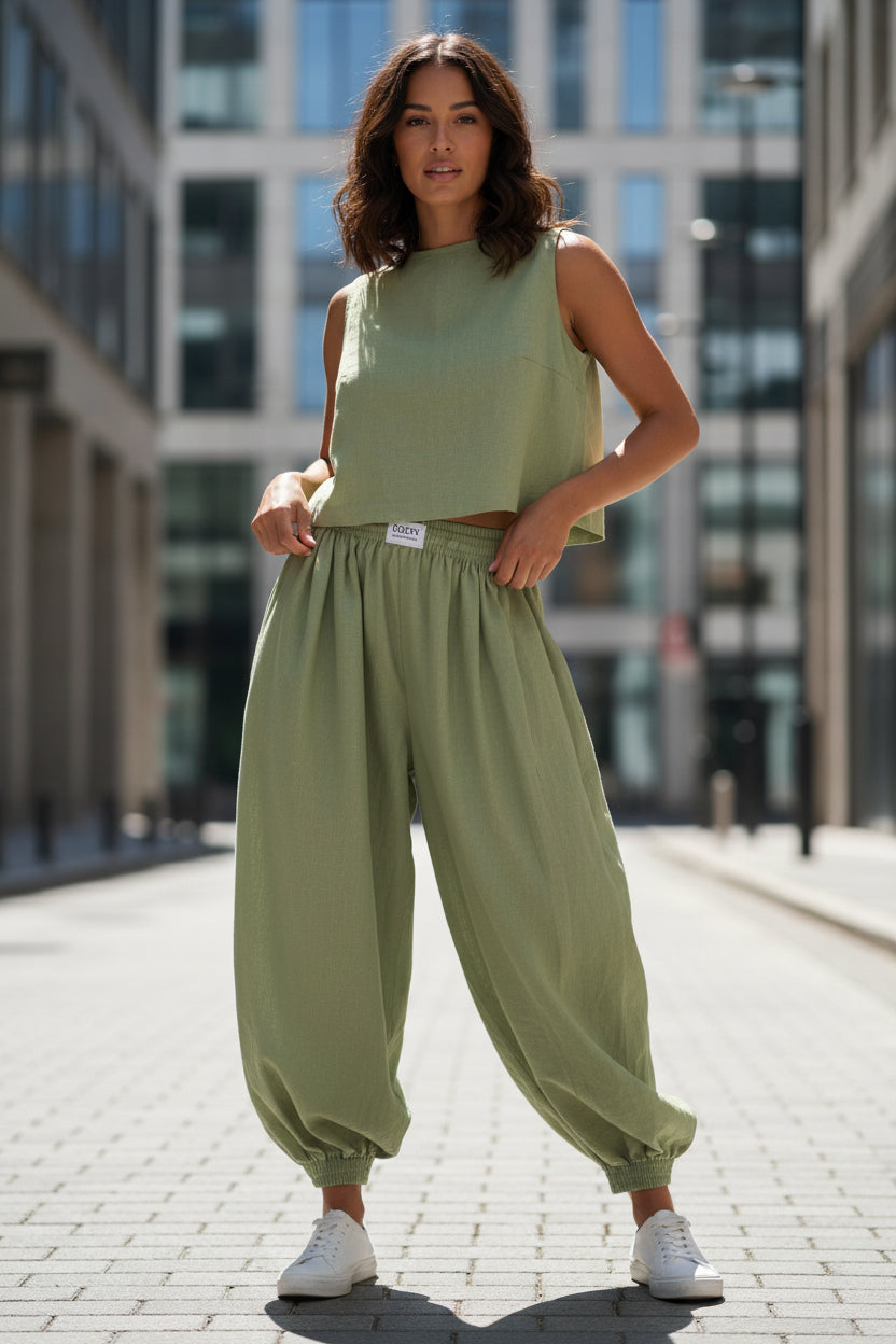 Sleeveless Top Loose Trousers Women's Suit - Modestly Vogue 