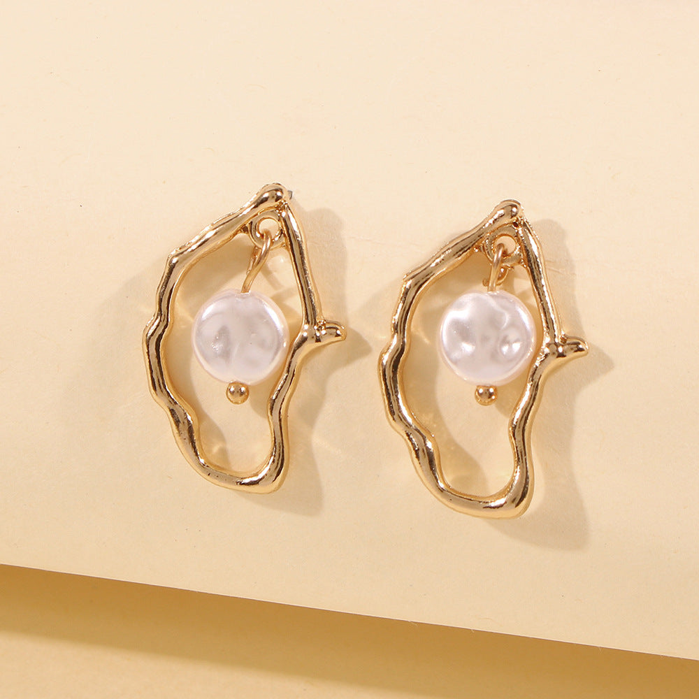 Irregular Design Sense Of Pearl Earrings Personality Temperament - Modestly Vogue 