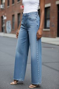 Women’s Pearl Rivet Straight Leg Denim Jeans