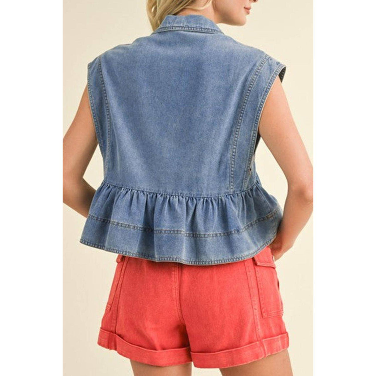 7bb6c6f7-4322-4cb1-a8f2-a09ed71e6ade-Max